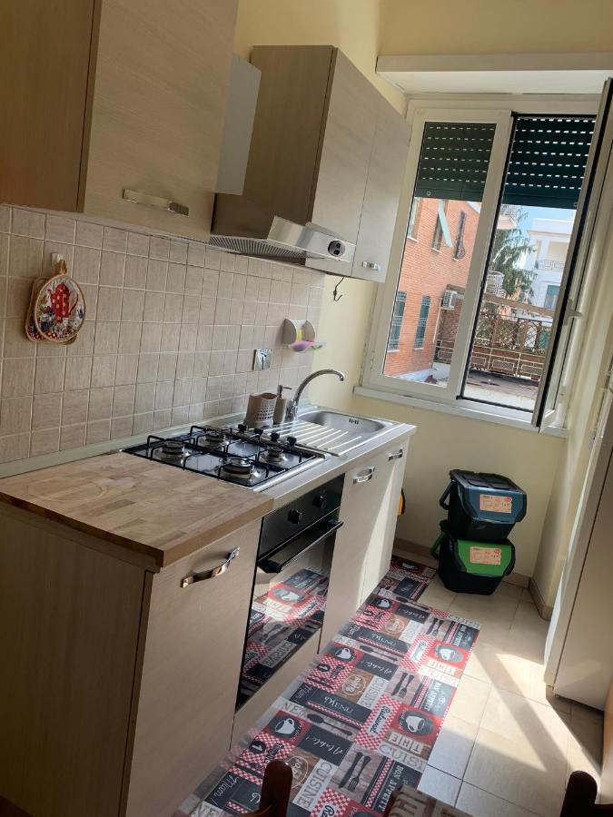 Da Giulia Acomodação com café da manhã Roma Exterior foto